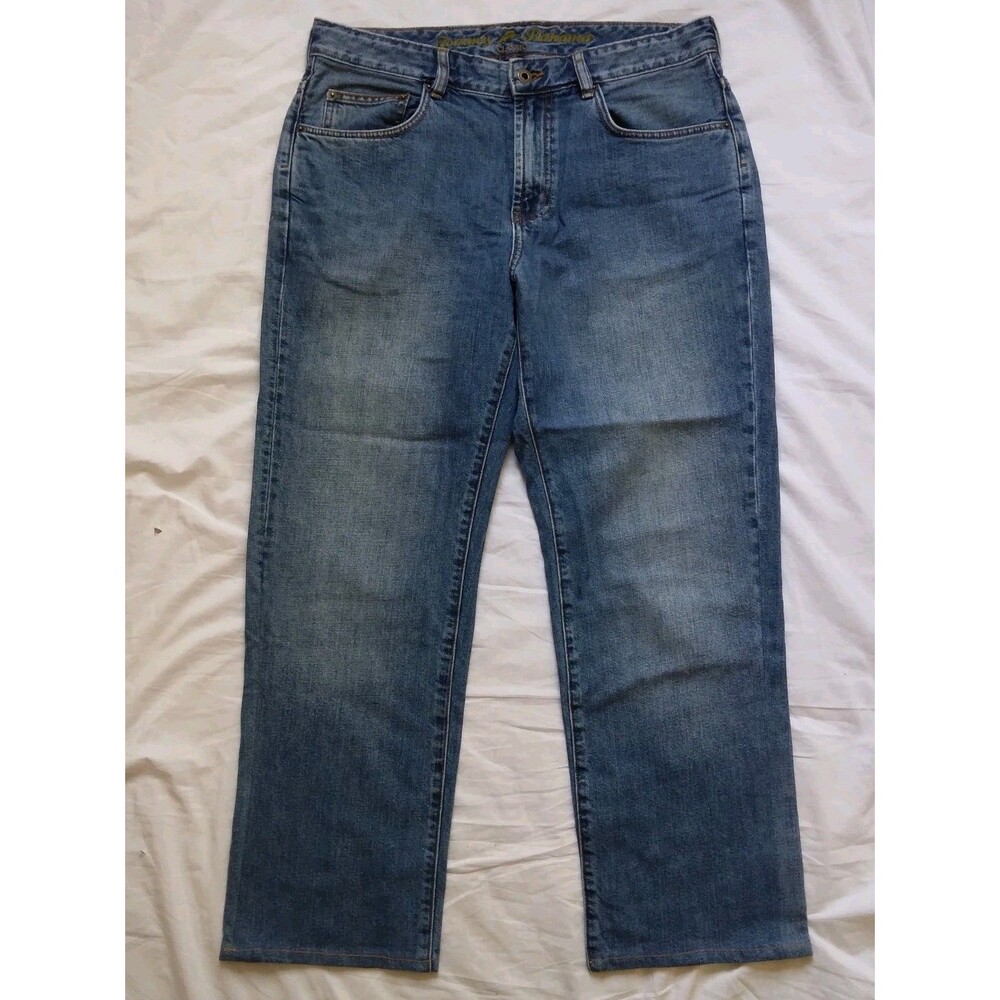 Tommy Bahama Jeans Classic Fit Straight Leg Medium  Wash Blue Mens Size 34 X 30